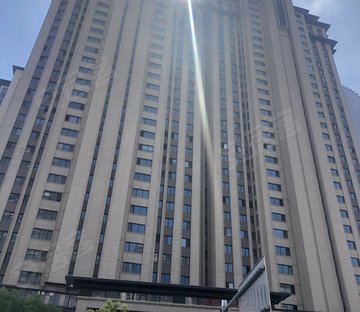 南北通透 带电梯,万达天玺二手房,595万,4室2厅,2卫,168平米-西安安居