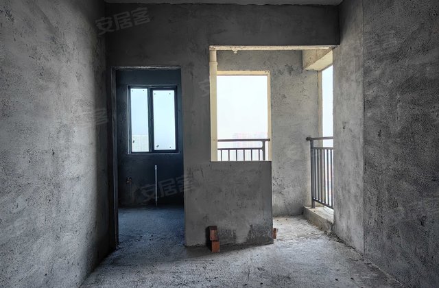 杏福家园3室2厅127.02㎡46万二手房图片