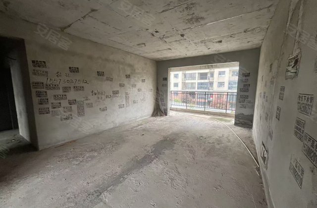 麓森小区3室2厅110㎡32.8万二手房图片