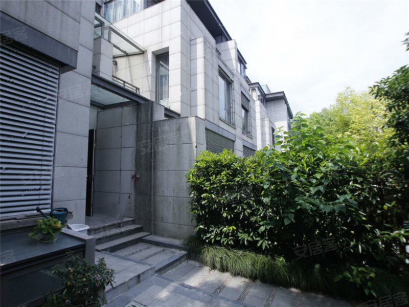 一品漫城(一二期别墅)