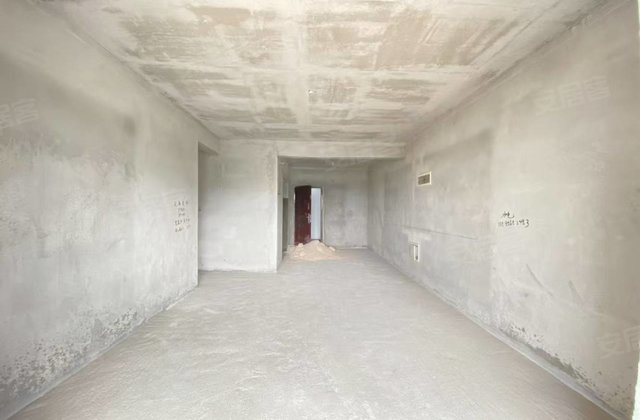 桂花糖小区4室2厅140㎡51.8万二手房图片