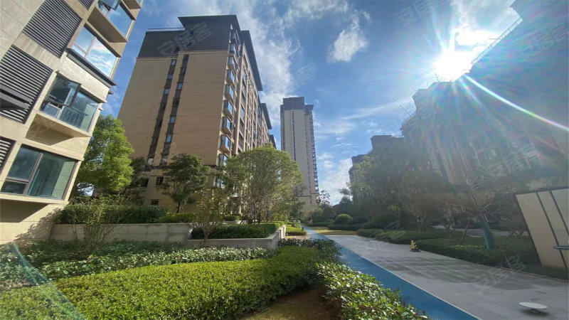 阳光城翡丽公园