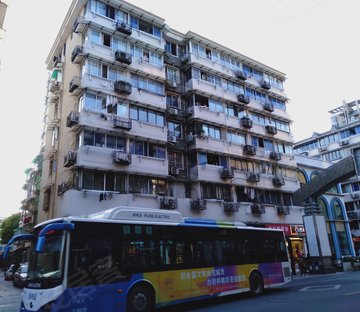 武林路123号楼