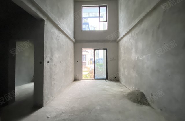 山水大院4室2厅92㎡79万二手房图片