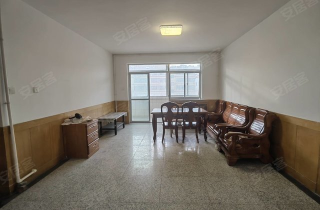 新世纪商城3室2厅110㎡26.8万二手房图片