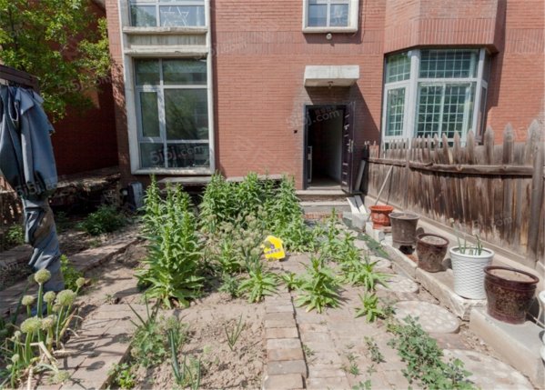 华宇绿洲(别墅)二手房, 6室3厅3卫, 700万元 - 太原58安居客