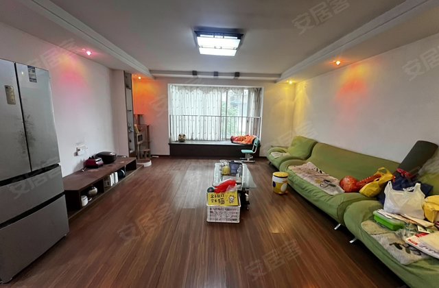 盛庭苑3室2厅130㎡50万二手房图片