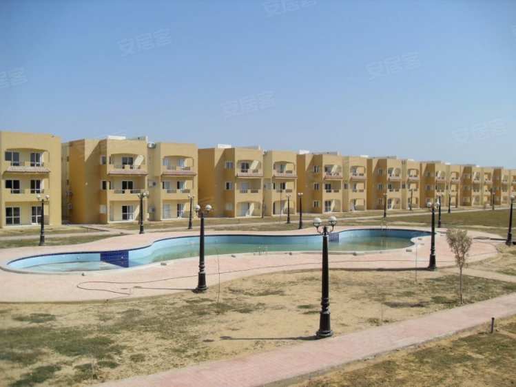 埃及约¥45万美妙的3卧室公寓，艾因索赫纳，埃及二手房公寓图片