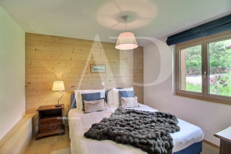 瑞士约¥541万瓦尔德伊利兹的宏伟4.5室公寓二手房公寓图片