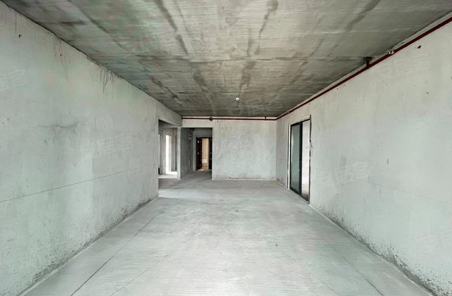 中房紫东4室2厅171㎡132万二手房图片