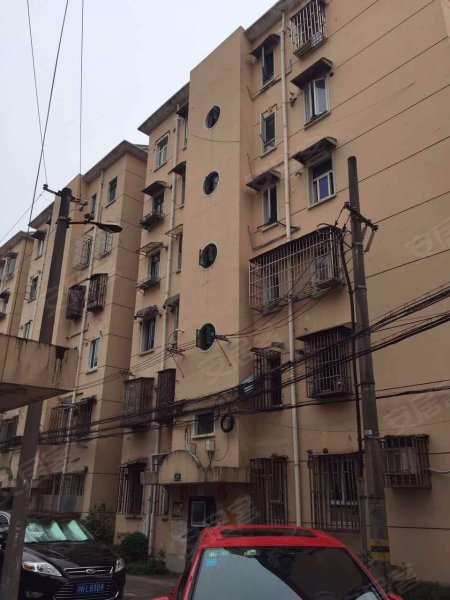 香山新村西北街坊 