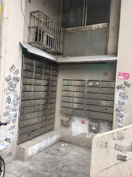 耀华路360弄小区 