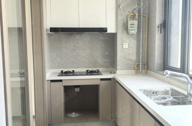 石油海蓝城B区3室2厅142㎡112万二手房图片