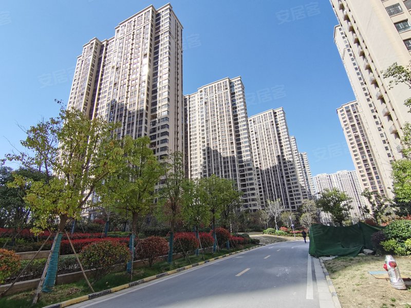 新地城市广场(二期)