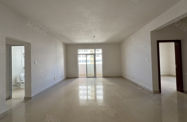 金科中梁集美星海3室2厅134㎡37.8万二手房图片