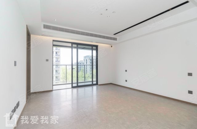 地铁万科天空之城(公寓住宅)3室2厅117㎡738万二手房图片