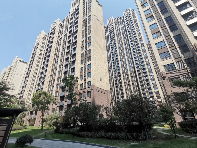 文一陶冲湖城市广场