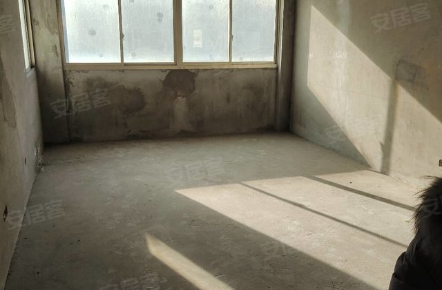 人和居3室2厅130㎡88.5万二手房图片