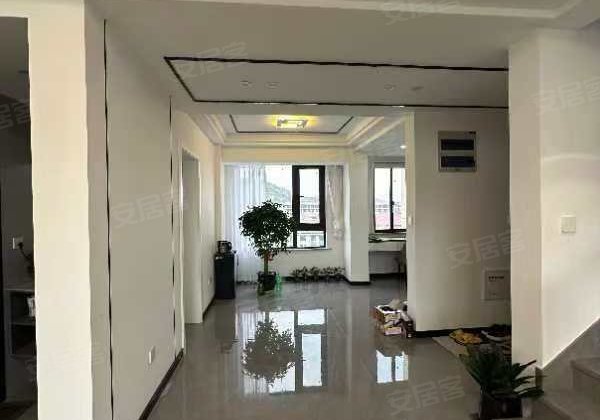 宏地大诚须江府4室3厅128㎡188万二手房图片