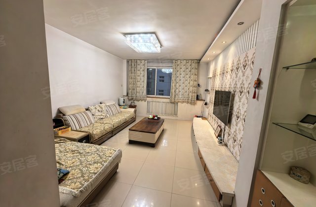 盟东小区3室2厅128.27㎡75万二手房图片