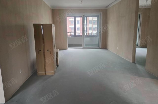 南城明月苑4室2厅105㎡77.7万二手房图片