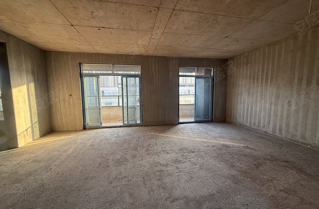 观江樾5室2厅156㎡79.8万二手房图片