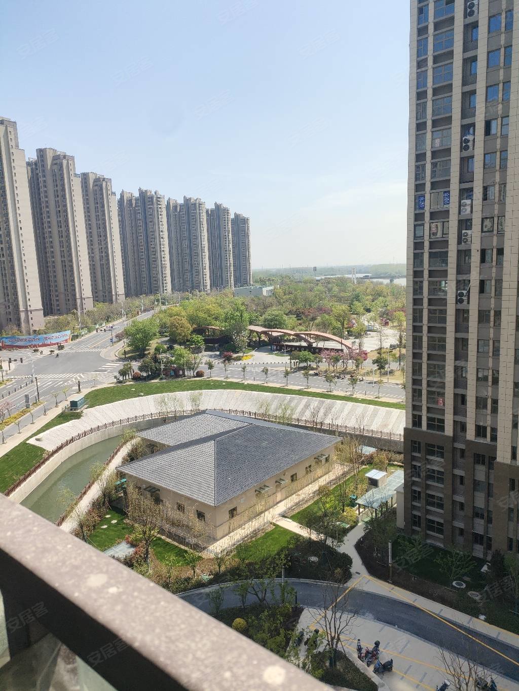 扬州房产网>扬州二手房>江都二手房>欧洲城二手房>金奥文昌公馆荣华>