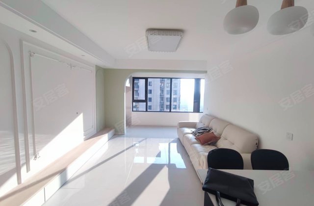 万达悦府B区3室2厅123㎡100万二手房图片