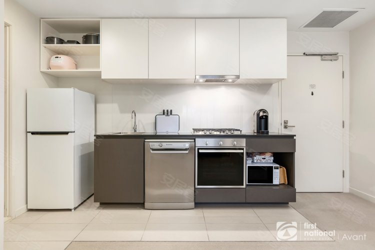 澳大利亚维多利亚州墨尔本拍卖现代化公寓 可居住 可二手房公寓图片