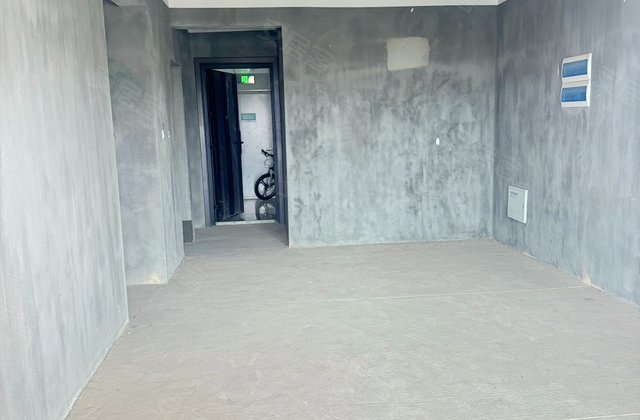 建德更楼融富府，103方三室两厅两卫，中间楼层，69万开价。