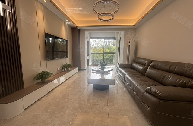 万科仁峰3室2厅95㎡56.8万二手房图片