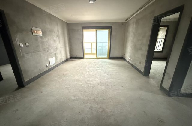 景润中央城3室2厅118㎡62万二手房图片