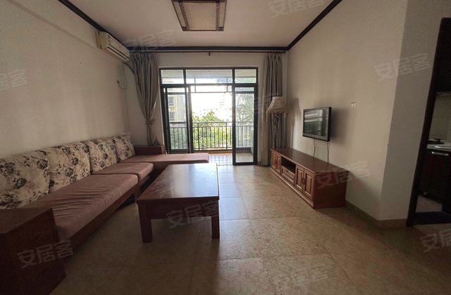 中华坊2室2厅1卫86㎡南北55万