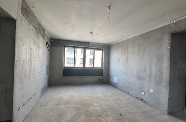 城投晶祥苑4室2厅139.75㎡79.8万二手房图片