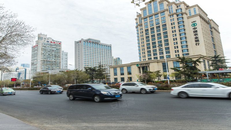 曼哈顿广场,山东路20号-青岛曼哈顿广场二手房,租房,房价-青岛安居客