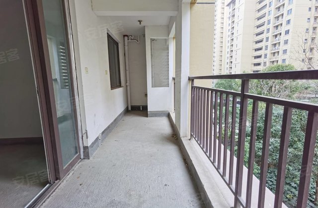 金石翡丽郡3室2厅120㎡79.8万二手房图片