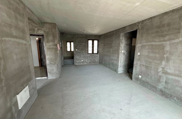 和美瑞园4室2厅143.79㎡70万二手房图片