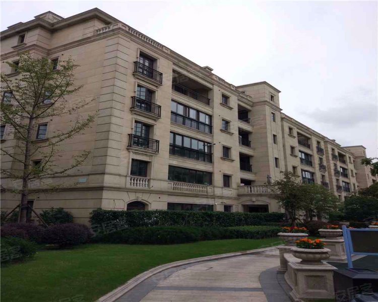 尼德兰官邸(公寓住宅) 