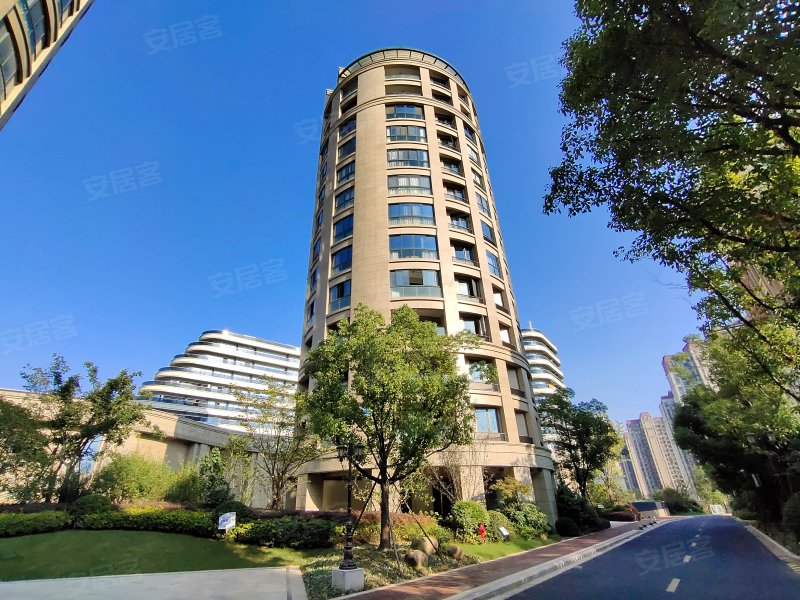 新湖景城郁金香郡