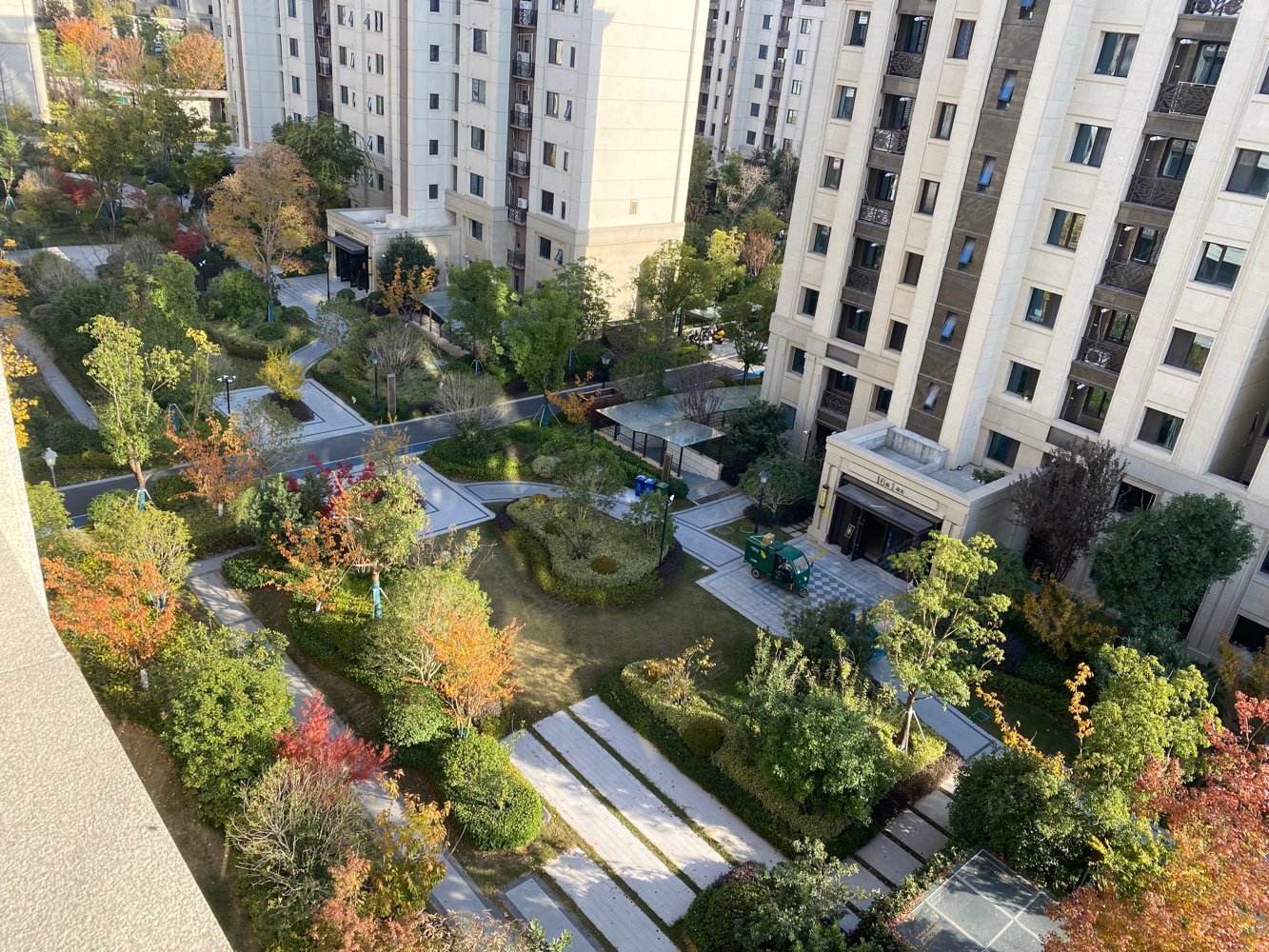 中海华樾4室2厅2卫129㎡南北280万