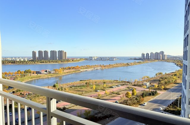 游艇度假村2室1厅66㎡14.8万二手房图片