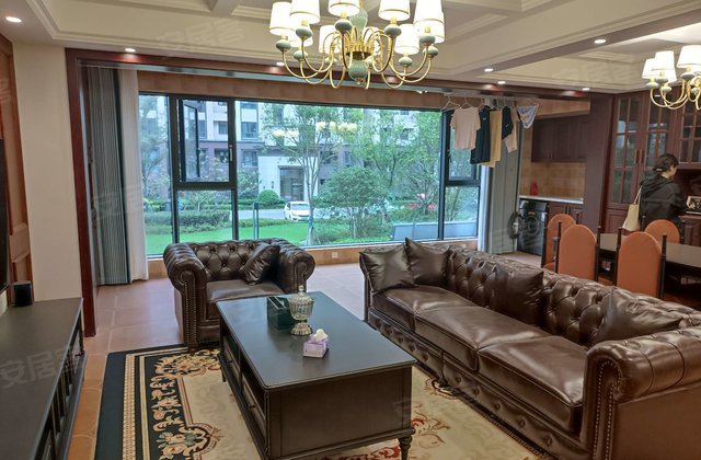 斌锋江山樾3室2厅128㎡95.8万二手房图片