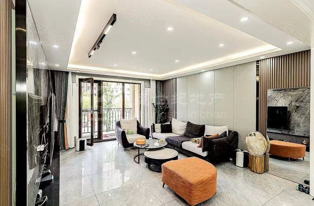 百合田园(喀喇沁旗)3室2厅129.19㎡80万二手房图片