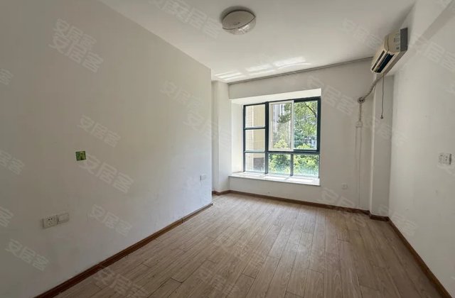 东城国际3室2厅85.66㎡84.8万二手房图片