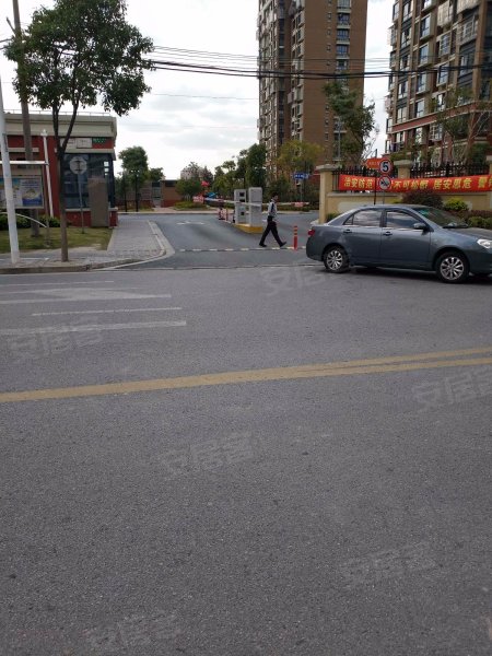 申城佳苑二期C块 