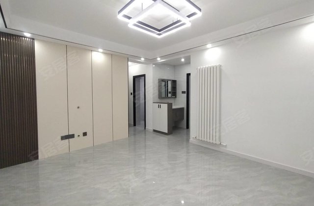 春秋阁小区(北区)3室1厅75㎡86.8万二手房图片