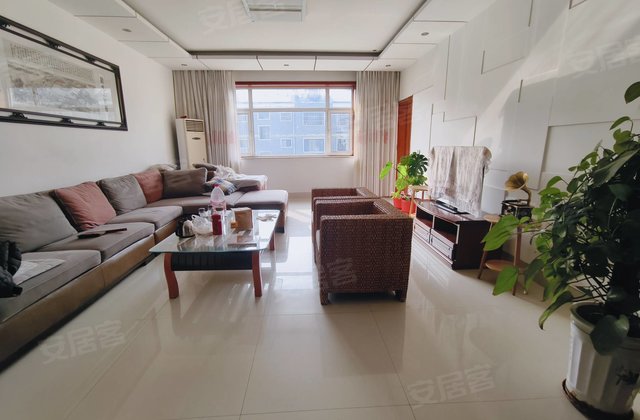 至尊门第3室2厅168㎡76万二手房图片