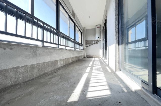 一品麓苑3室2厅126㎡72.5万二手房图片