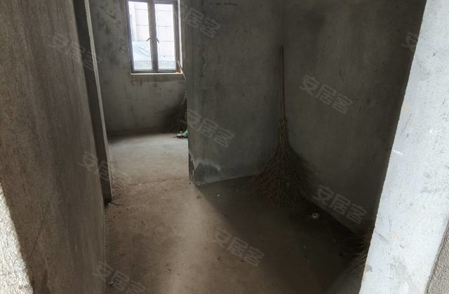 德和沁园(别墅)5室2厅281㎡588万二手房图片