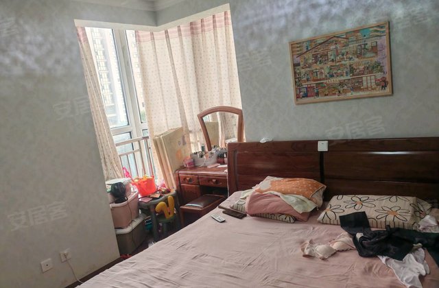 天成首府3室2厅135㎡102万二手房图片